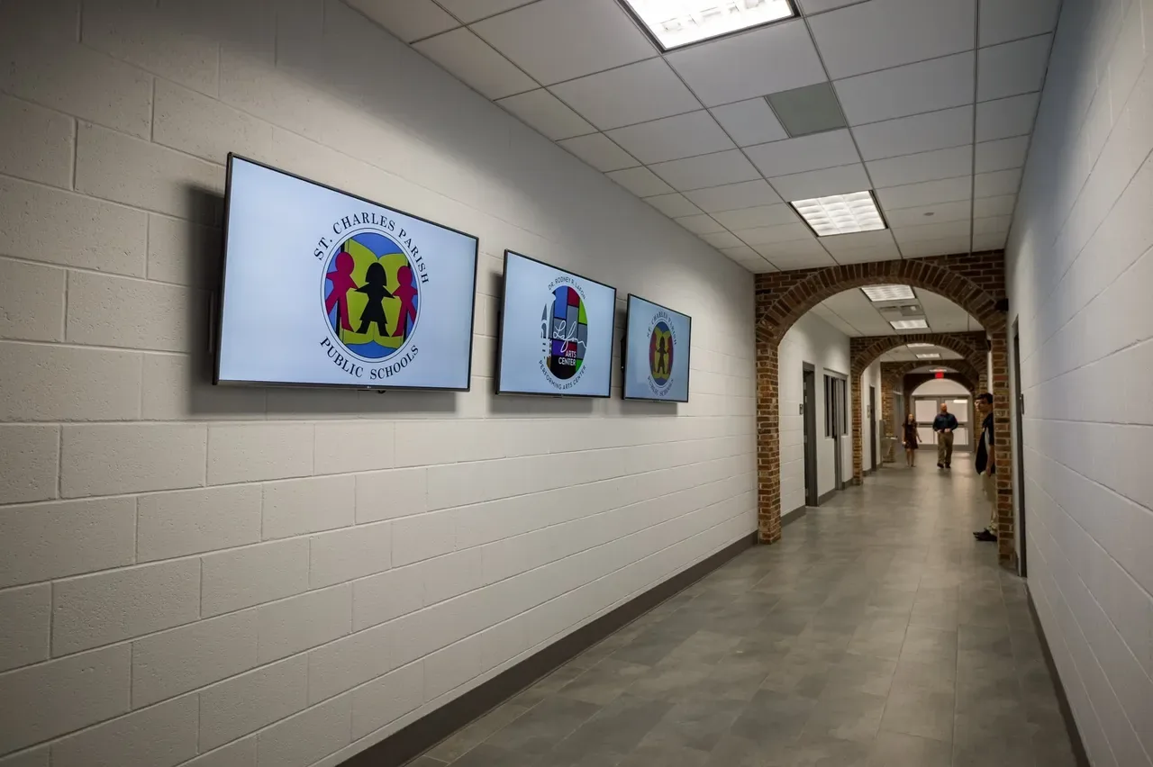 Dr. Rodney R. Lafon Performing Arts Center — Lamar building construction (gallery)
