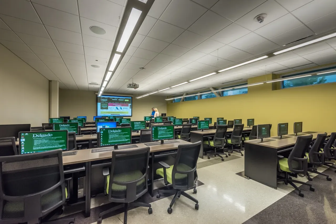 Marvin B. Thames Hall — Resource Learning Center — Lamar building construction (exterior)